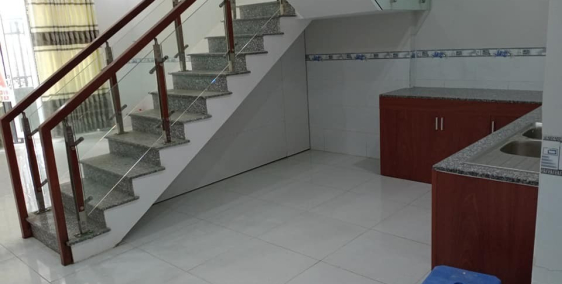 Bán Nhà mới 100% tại quốc lộ 50 pháp lý đầy đủ bao sang tên công chứng