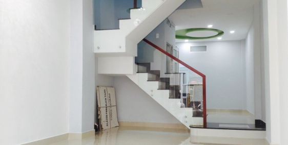 Bán nhà quận 10, Tô Hiến Thành, HXH, giá chỉ nhỉnh 5 tỷ.