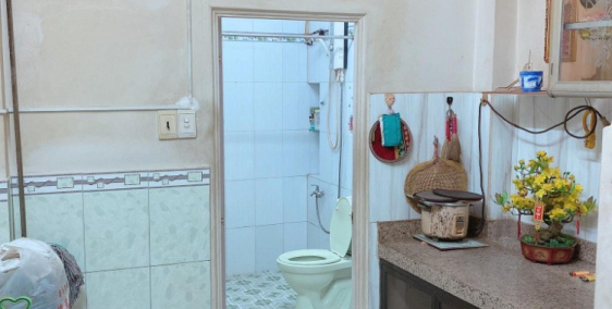 Xe hơi đậu cửa, đường Hòa Hưng , Quận 10, 3 tầng, giá chỉ 3.05 tỷ