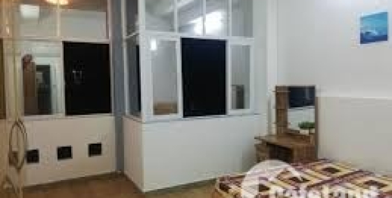 Quận 10 - HXH, giáp Ngô Quyên, Phường 5 , 2 lầu, nhà mới, chỉ 2.8 tỷ