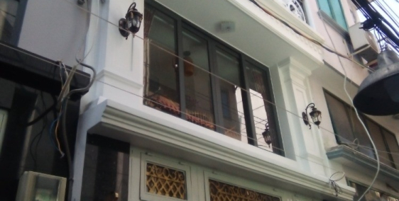 Bán nhà riêng Phường 12, Phú Nhuận, diện tích 31m, giá 7,5 tỷ. Liên hệ: Minh: 09