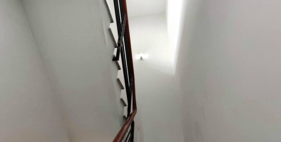 Nhà đường Đồng Đen, khu vip Bàu Cát, gần 40m2, 4 tầng, 4.3 tỷ TL