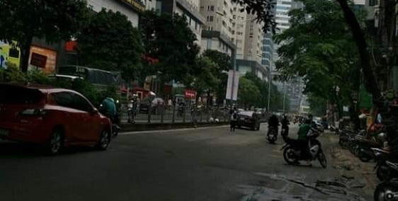 ---- NHỈNH 3T CÓ  NHÀ 4 TẦNG VŨ TRỌNG PHỤNG. ----