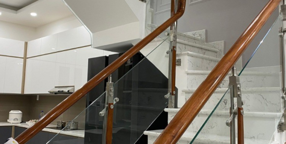 cần bán nhà 1 trệt 2 lầu tại phú hòa ,TDM chính chủ bán gấp