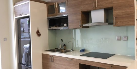 Gia đình cho thuê căn hộ Tràng An Complex 98,4m2 15tr