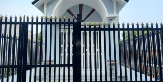 bán gấp căn nhà đẹp,shr ngay tại tp long khánh