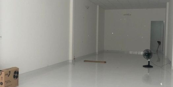 Mặt bằng nguyên căn kinh doanh tự do mặt tiền đường Lâm Văn Bền, quận 7