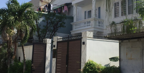 Cho thuê nhà nguyên căn tại Thảo Điền 3PN, 4wc. LH: 0909755794 Mr Duy