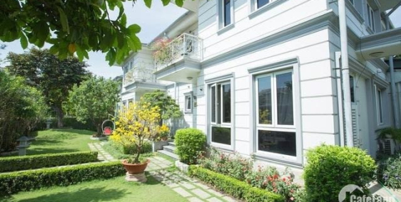 Giảm 5 tỷ, bán nhanh trong 2 tuần Biệt thự PN 680m2, 5 tầng thang máy, 64 tỷ TL