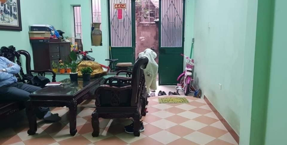 Bán nhà 4 tầng ngõ 96 Hồ Ba mẫu, 46m2, giá chỉ 3.4 tỷ