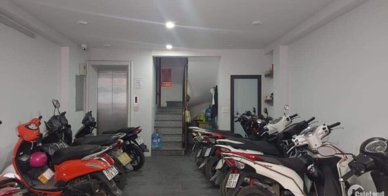 Bán tòa nhà văn phòng 9 tầng mặt phố Tây Sơn.