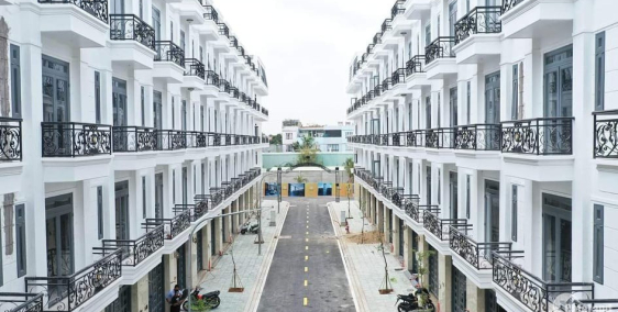 Bán Gấp Nhà Phố 1 Trệt 4 Lầu, Ck 500tr.