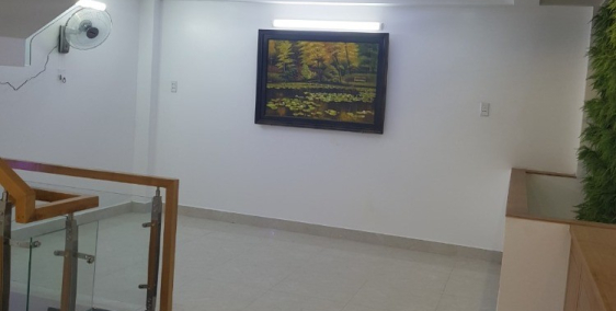 Kẹt vốn bán gấp nhà HXH 3 lầu+ST Lê Văn Sỹ, P1, Tân Bình.