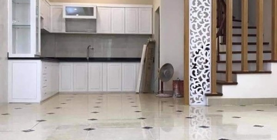 Nhà Phú Thượng 36m2 5 tầng, 2 mặt thoáng ô tô đỗ cửa giá 3.15 tỷ