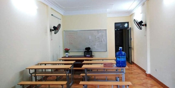 Nhà Đẹp 90m2, 7 Tầng, Ô Tô Đỗ Cửa, Tây Sơn, Đống Đa, Giá  9.5 Tỷ.