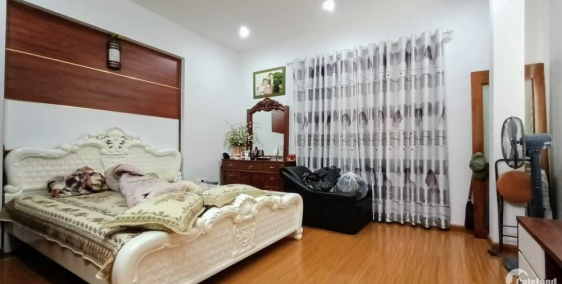 Cần bán nhà phố Nguyễn Lương Bằng 34m2 giá nhỉnh 3tỷ LH 0982755203