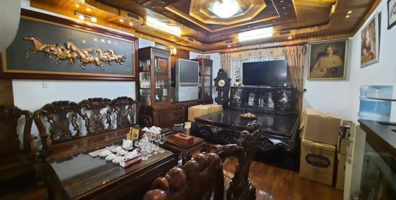 Cần bán gấp tháng 12, Biệt thự giữa phố view CV Lênin, nhỉnh 12 tỷ