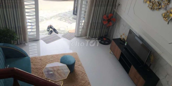 Cần Bán Căn Nhà 1trệt 1 Lầu . Diện Tích 120m2 . Ngay KDC An Phú Tây . Shr