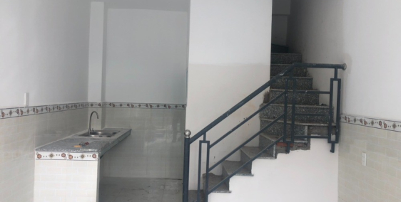 BÁN NHÀ 1 TRỆT 1 LẦU GÍA RẺ CHO KHÁCH ĐẦU TƯ LH: 0703339807