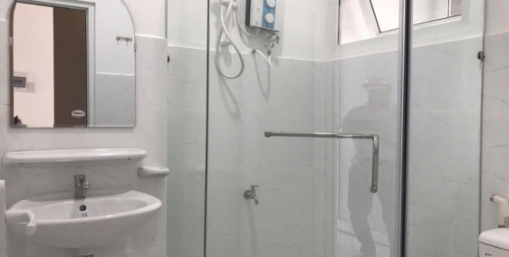 Cần bán nhà 1T2L  đường Nguyễn Văn Bứa,Hóc Môn dt80m2 giá950tr