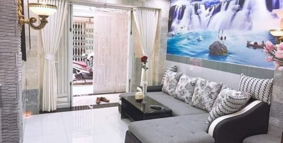 Bán gấp nhà nguyễn đình chiểu, Q3, 40m2, 3 lầu 5 tỷ, nội thất cao cấp.