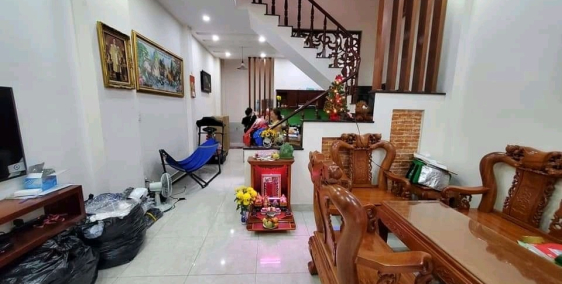 Bán nhà đường Nguyễn Phúc Nguyên Quận 3, 5x14m, 3 lầu, 4PN, giá rẻ 8 tỷ 9