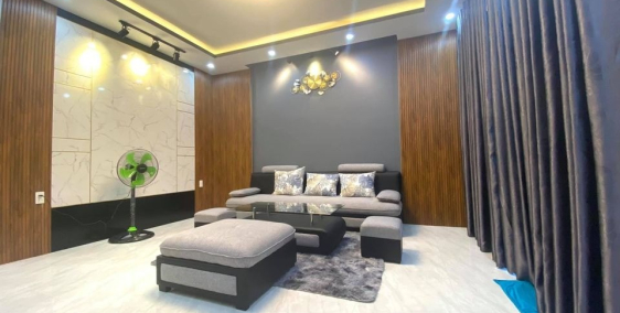 Nhà đẹp Khuông Việt, Quận Tân Phú bán gấp giá chỉ 3.530 Tỷ