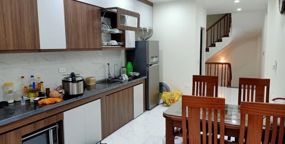 Bán nhà đẹp 4 tầng ô tô đỗ cửa ngõ 97 Khương Trung 5,2 tỷ 47m2