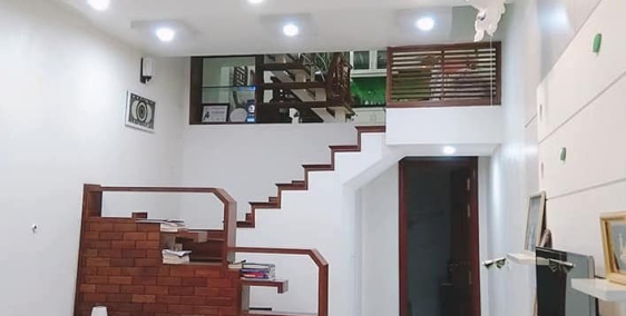 Ở NGAY, phố Lê Trọng Tấn, quận Thanh Xuân 46m2 x 4 tầng, chỉ 4.4 tỷ. Có TL.