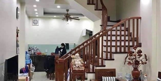 Bán nhà đẹp 6 tầng 47m2 ngõ ô tô tránh kinh doanh tốt giá 7,45 tỷ