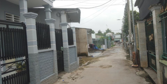 Bán gấp căn nhà trảng bom, sổ riêng giá rẻ