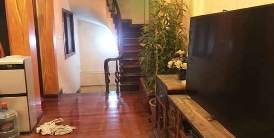 Siêu phẩm Cổ Nhuế, Bắc Từ Liêm 40m2x6 tầng oto đỗ cửa – kinh doanh, 4.1 tỷ.