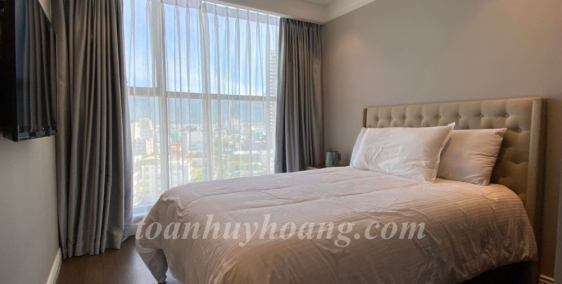 Cho thuê căn hộ Four Point 1 phòng ngủ tầng cao giá 650 usd-TOÀN HUY HOÀNG