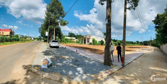 Sang Gấp Lô Đất 120m2 Sổ hồng.Mặt tiền đường vào Khu du lịch Suối Nhum.