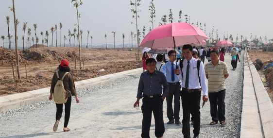 Trung tâm biển Bãi Dài- thủ phủ resort cao cấp 5 sao - sổ đỏ từng lô - KDC đông