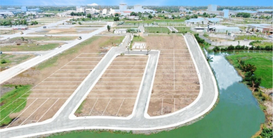 Bán Lô Đất DT 6X15m2, Gía 750tr Mặt Tiền Nguyễn Trung Trực, Can Duoc, có SHR