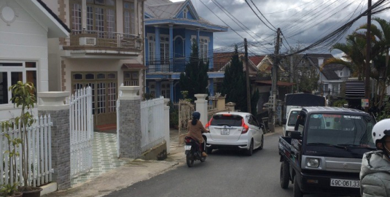 Bán Gấp Lô Đất Biệt Lập 2 Mặt Tiền Đường Lớn P9 - TP Đà Lạt