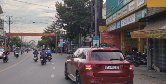 Cần bán gấp miếng đất mặt tiền đường lớn Nguyễn An Ninh