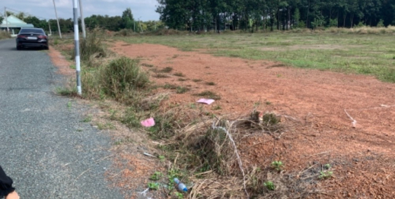 Đất Thành Phố 3.9tr/m2 ODT liền kề sân Gold 18lo