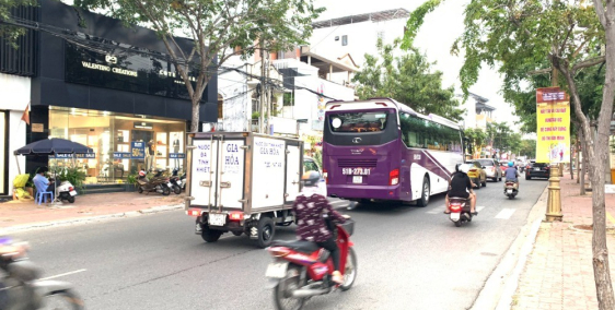 cần cho thuê mặt tiền bacu (gần ngã 3), trung tâm tp vũng tàu