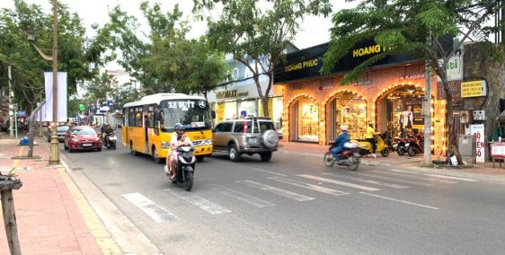 cần cho thuê mặt tiền nguyễn văn trỗi(vị trí đông dducs0, trung tâm tp vũng tàu