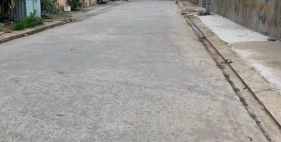 Nhà Cách Ngyễn Ảnh Thủ Giao Với Bùi Văn Ngữ 50m.Dt 5.25x20. Đường 8m. Giá 4 Tỷ