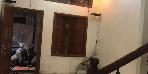 Siêu Hiếm!!! Bán Gấp Nhà Giáp Hồ Hoàng Cầu, Phân Lô, Ô Tô Tránh, 5 Tầng .