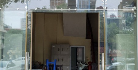 Cho thuê cửa hàng kinh doanh mặt phố Trần Khát Chân