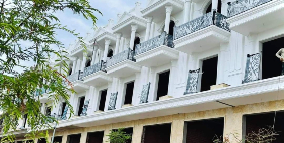 bán nhà mặt tiền hà huy giáp kinh doanh nhà mới 100%