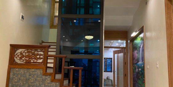 Bán nhà 4.5 tầng, có Thang Máy, Trường Chinh, HD 67.5m2, mt 4.5m, cực đẹp