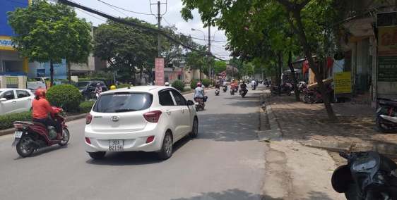 Mặt Phố Vạn Phúc, 45m², 3T, MT3m, giá 9.2 tỷ, Trung Tâm HĐ, Kinh Doanh Sầm Uất.