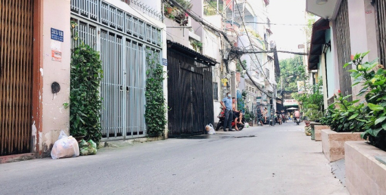 Bán nhà Nguyễn văn Công Phường 3 Gò Vấp 32m2 giá 3.1 tỷ