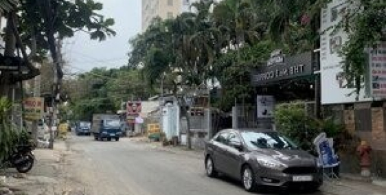 Bán gấp nhà nát đường 10, P. Hiệp Bình Chánh, Tp Thủ Đức.