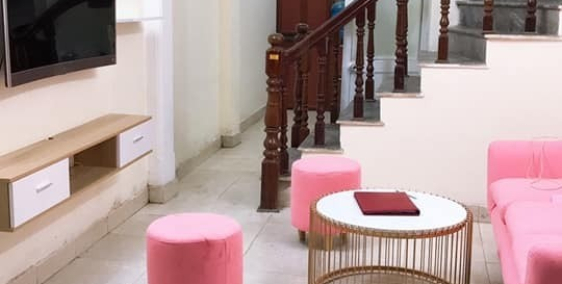 Bán nhanh trước tết nhà đẹp phố Lạc Long Quân, hồ Tây 2.85 tỷ